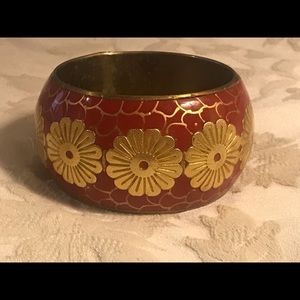 Bangle bracelet